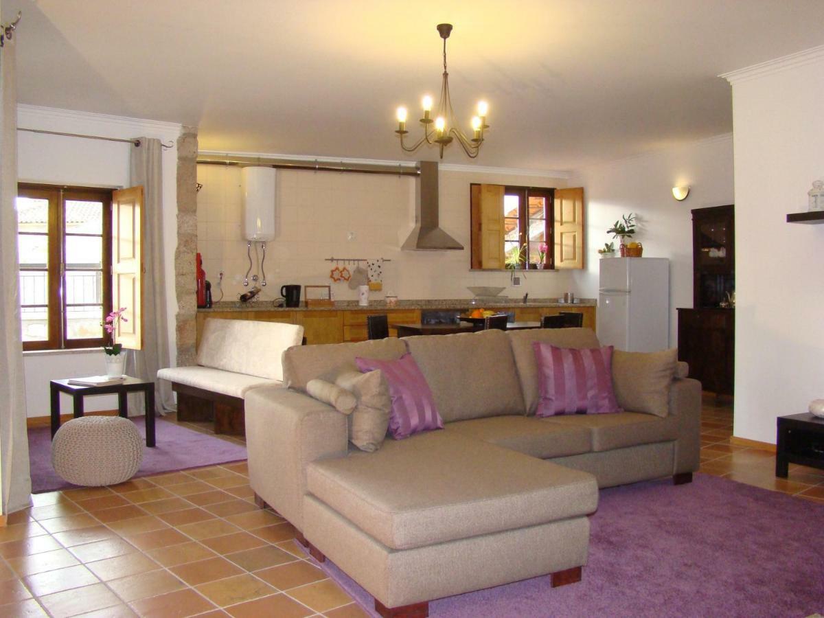 Holiday home Patio Do Avo Routar